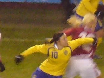 Hanna Ljungberg i Sveriges matchtröja under en landslagsmatch